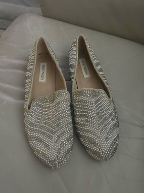 Steve Madden Women's Crystal-Embellished Flats size 10